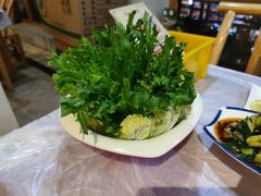 -霄汉牛三鲜湖北砂锅菜(万松园2店)