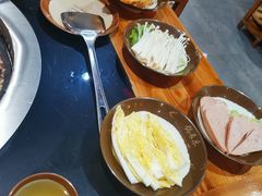 -锅来乐地锅鸡(安亭店)