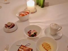 -Le Bernardin