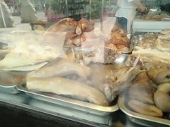 -陆稿荐观前街店