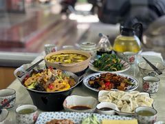 -天天向上素食餐厅(五台山店)