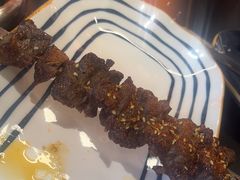 -许哥东北烧烤·铁丳烤串·宫后夹肉(繁花中心店)