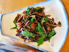 爆炒高山冷菌-品味泸沽湖•民族特色菜(大落水店)