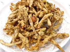 干炸茶树菇-老四川平头酸菜鱼(衙前店)