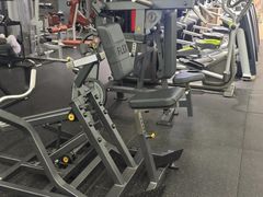 -VLines耀能运动24小时·月付制健身(京广桥店)