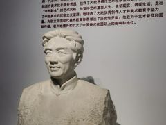 -徐悲鸿纪念馆