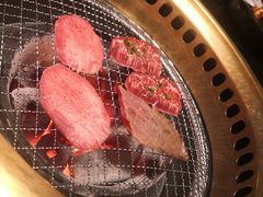 -山川小町·极番烧肉(新地假日广场店)