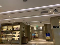 -杭州西湖湖滨银泰亚朵酒店