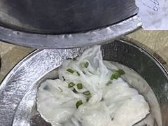 -标记美食新鲜猪杂(兴南大道店)