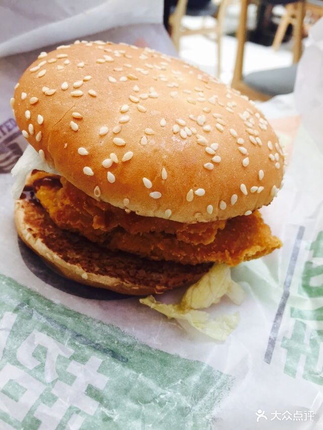 双层天椒鸡排堡