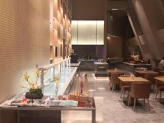 -上海世茂皇家艾美酒店