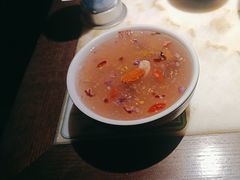-绿茶餐厅(西湖银泰百货店)