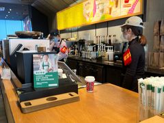 -星巴克(深圳北站B5检票口)