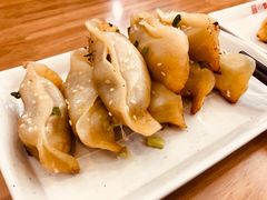 -小姜锅贴(凤凰街店)