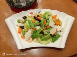 -鑫淼餐饮娱乐中心(江东街店)