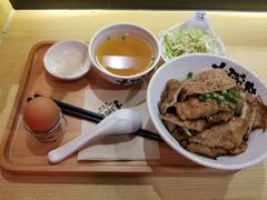 -熊吞·大碗丼烧肉饭(济宁万达广场店)