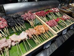 -雍容荟帝王蟹活龙虾展台自助(IFS黑金店)