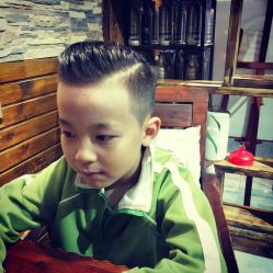 点击看大图 -MONE美发沙龙