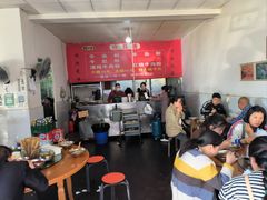 -胡记牛杂粉