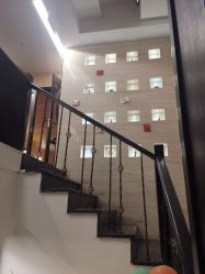 -威思丽高温瑜伽会馆