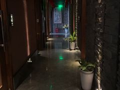 -臻享养生·SPA·影院式足道(汇臻店)