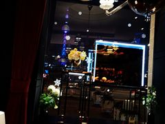 -Salon de The de Joel Robuchon(外滩18号店)