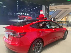 -TESLA 特斯拉(上海太古汇体验店)