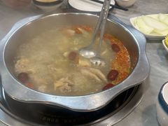 -光头药膳鸡(莱茵小镇店)