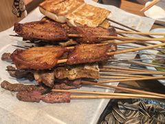 -华府九号海鲜烧烤大排档(龙域店)