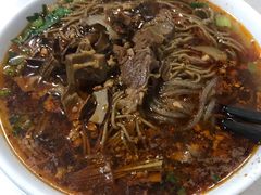 -崇州余荞面(落虹桥店)