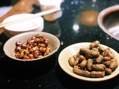 蚕豆-矮板凳老火锅(宽窄巷子店)
