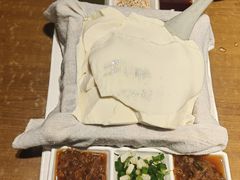 -95号酱骨·一块豆腐(展春园西路店)