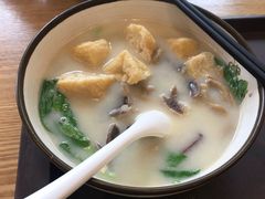 -鸭味先老鸭粉丝馆(瑞金路二号四号小区店)