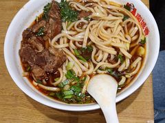 -南城香·饭香串香馄饨香(青年路店)