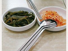 -拌来拌去石鍋拌飯(文鼎店)