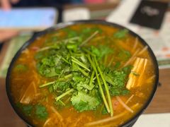 -肥汁米蘭香港米线(定西路店)
