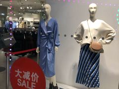 -H&M(鹏欣水游城店)