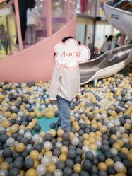 -多多淘儿童体验中心(重庆来福士店)