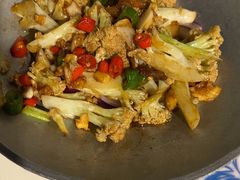 -卢大鲜鱼头捞饭(美利广场店)