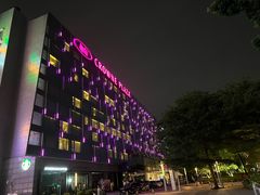 -广州花都皇冠假日酒店