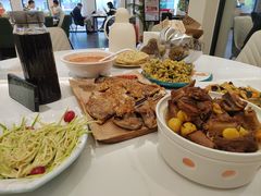 -何适山庄 ·可团建(水长城P2停车场店)