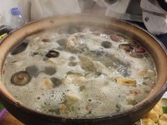 药材煲底-司马街鸡煲(西华路店)