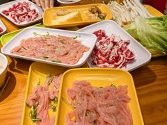 -养牛邓·潮汕牛肉海鲜自助火锅(广州店)