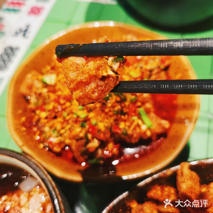 魔都探店 | 有签花·成都串串香