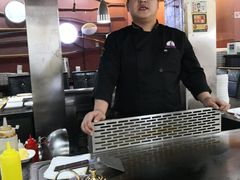 -利昂法式铁板主题餐厅(新奥购物中心店)