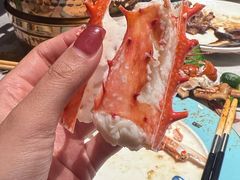 -雍容荟帝王蟹活龙虾展台自助(IFS黑金店)