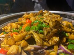青椒紫苏味-蛙小侠·沸腾砂锅(南山欢乐颂店)