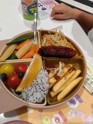 -奈尔宝家庭中心·亲子餐厅(北京东坝万达店)