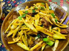 -苗湘食府(十年店)