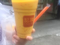 -陈记甜品窝(中山北路店)